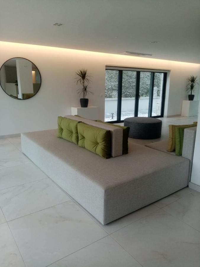 Antas Park Flat With Pool Leilighet Porto Eksteriør bilde