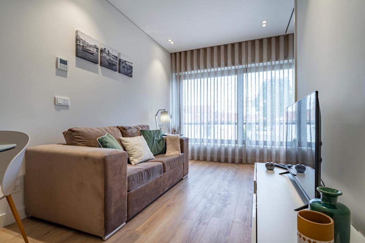Antas Park Flat With Pool Leilighet Porto Eksteriør bilde